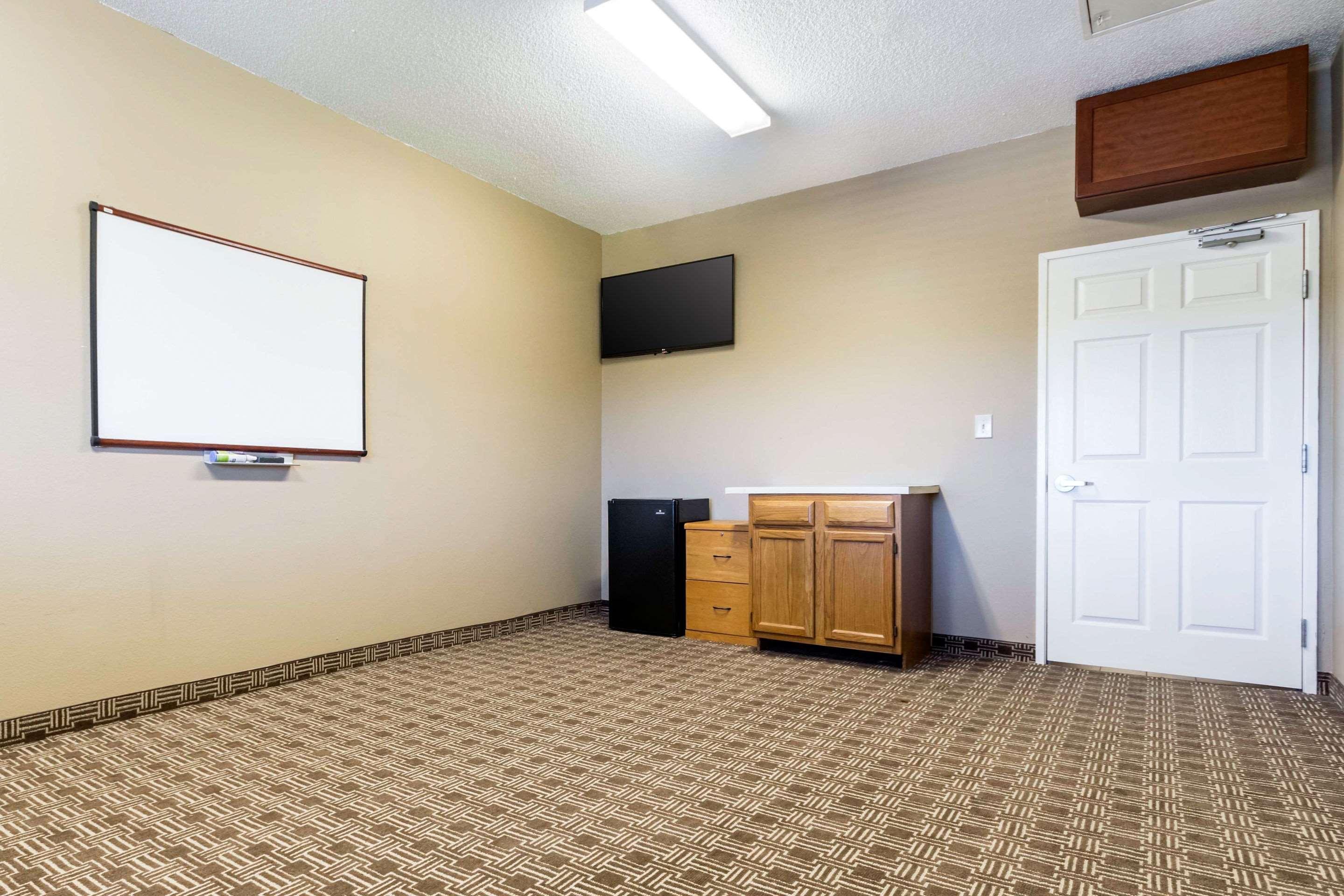 Comfort Suites Keeneland Lexington Exterior photo