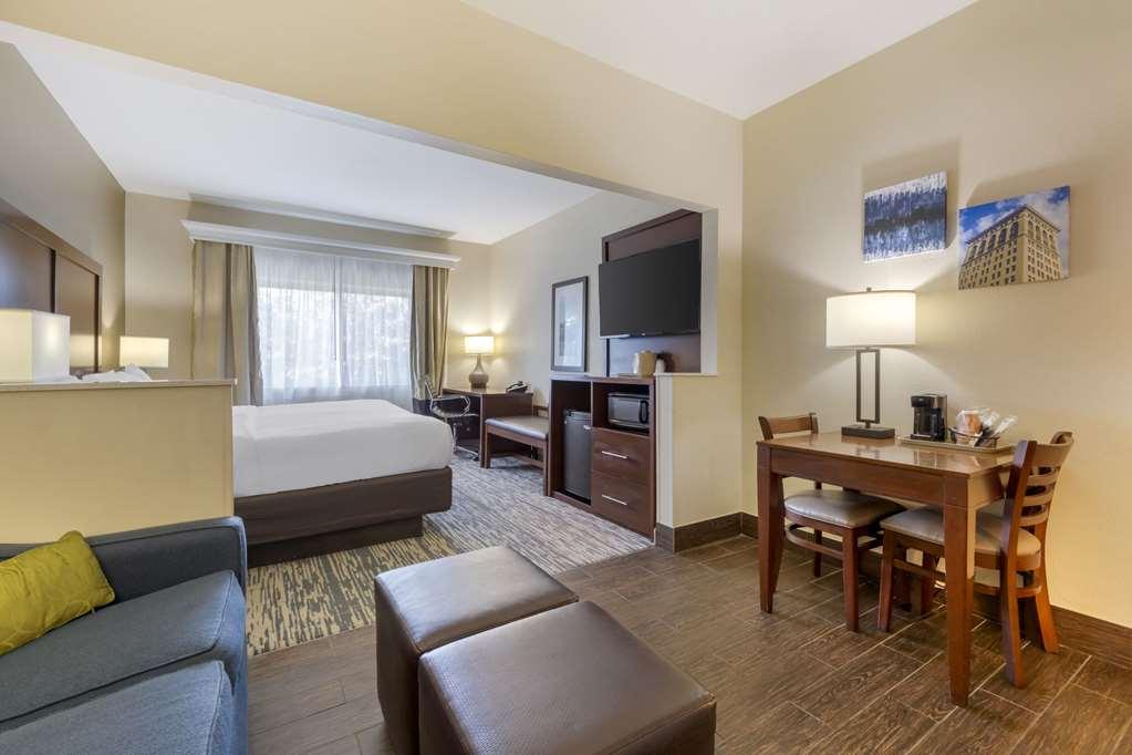 Comfort Suites Keeneland Lexington Room photo